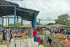 Auf dem Markt von Puerto Cabezas versucht Lerversita, ein kleines Einkommen zu erzielen (csi)